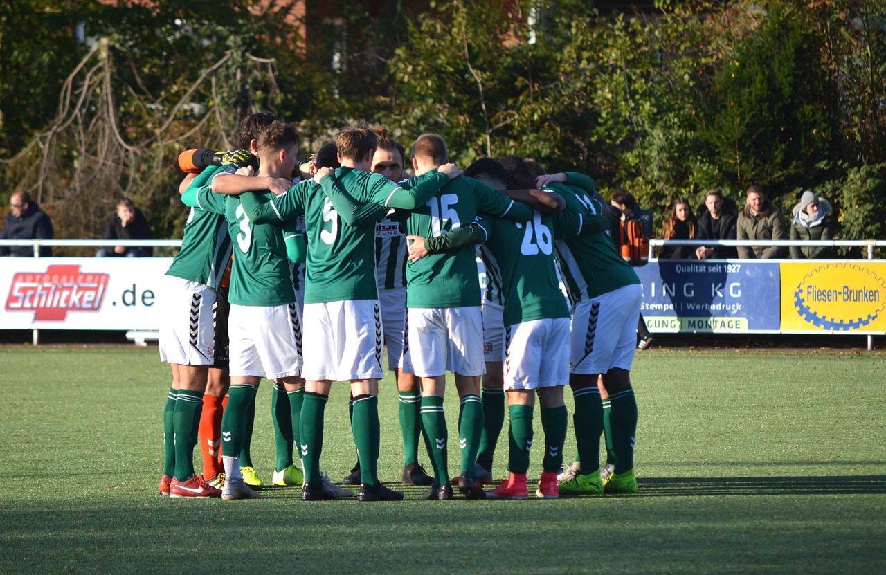 各样老微信买卖：织梦代理平台