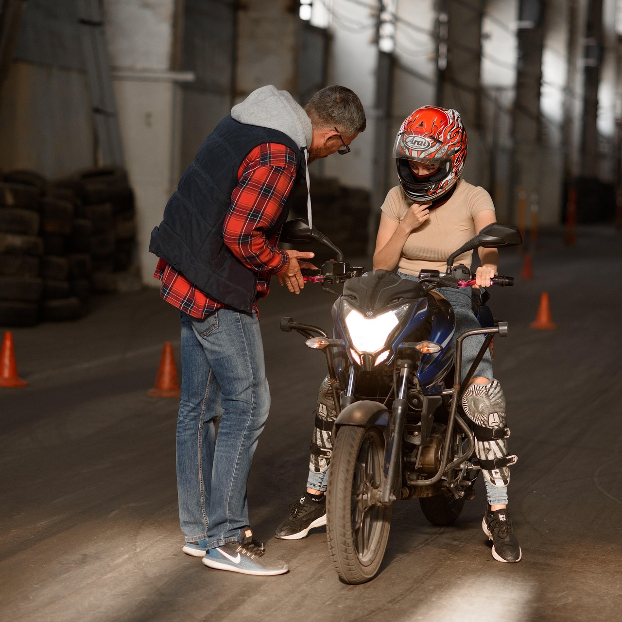 趣约会实名账号:短信如何让你的产品更易于销售