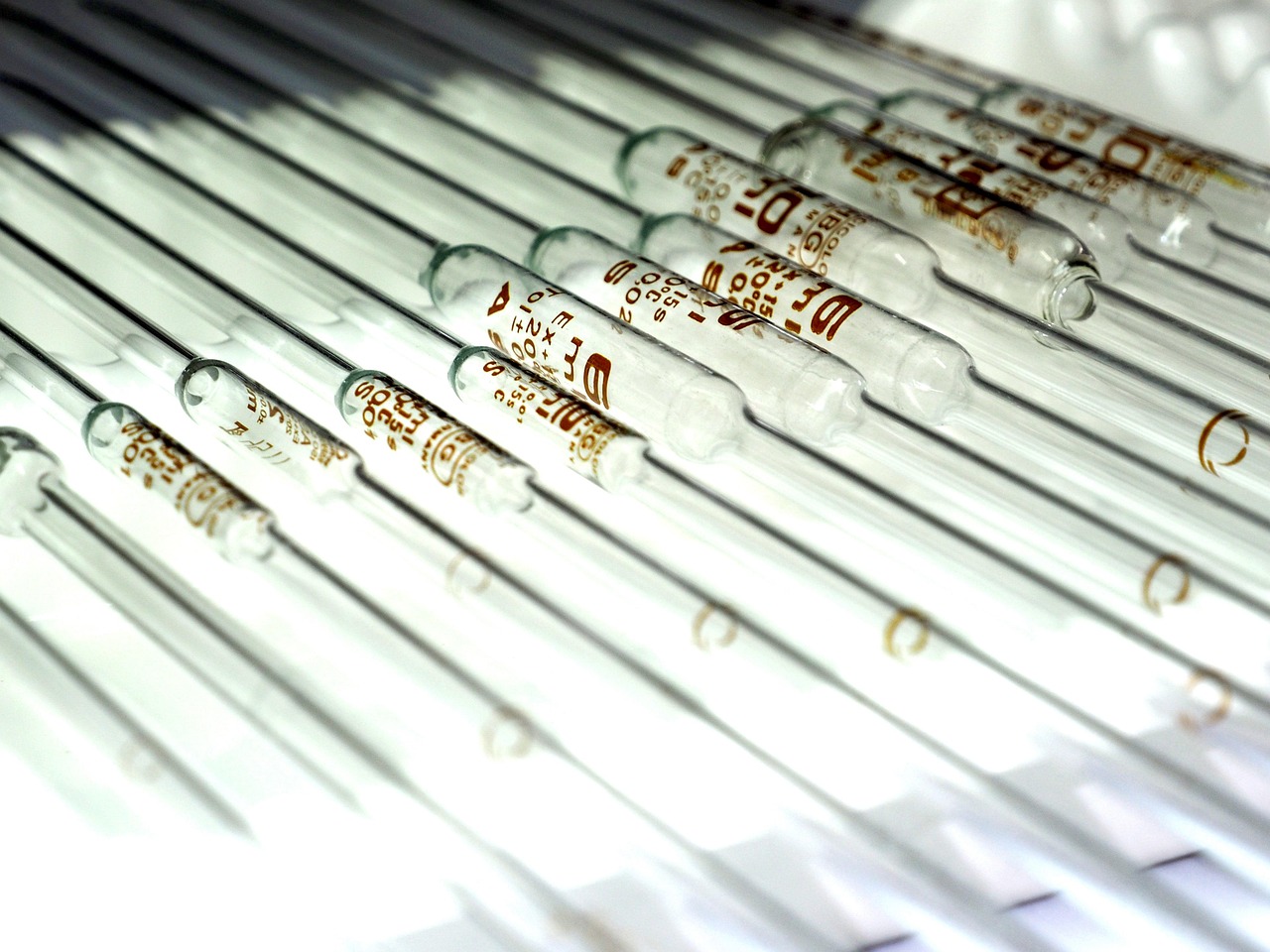 技术支持辅助的市场营销和推广