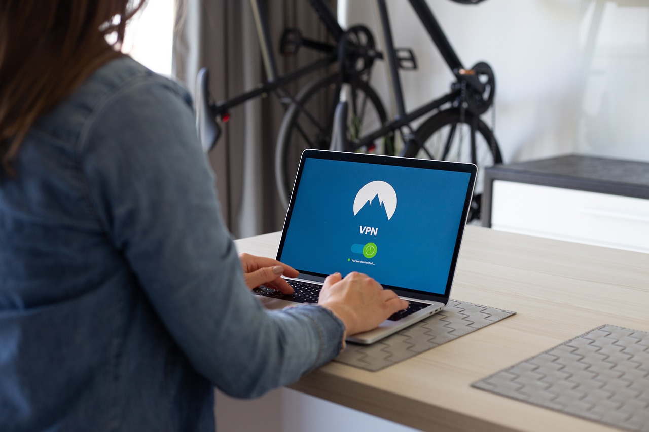 京东实名账号：天津外汇平台代理